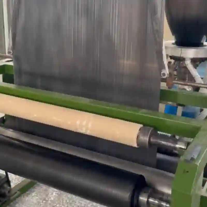 مالج مشکی در حال تولید